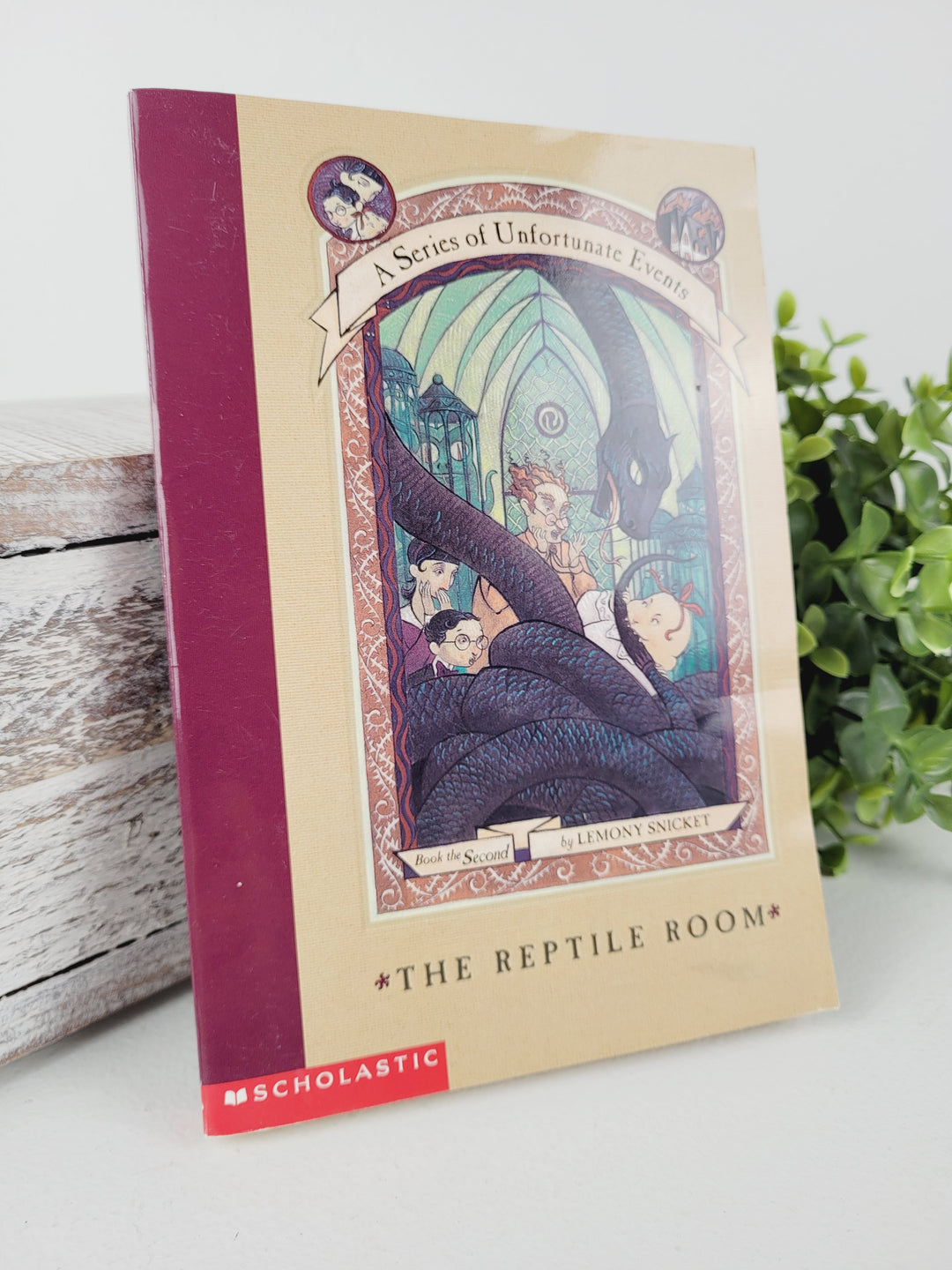 A SERIES OF UNFORTUNATE EVENTS - BOOK 2 THE REPTILE ROOM PRE-LOVED