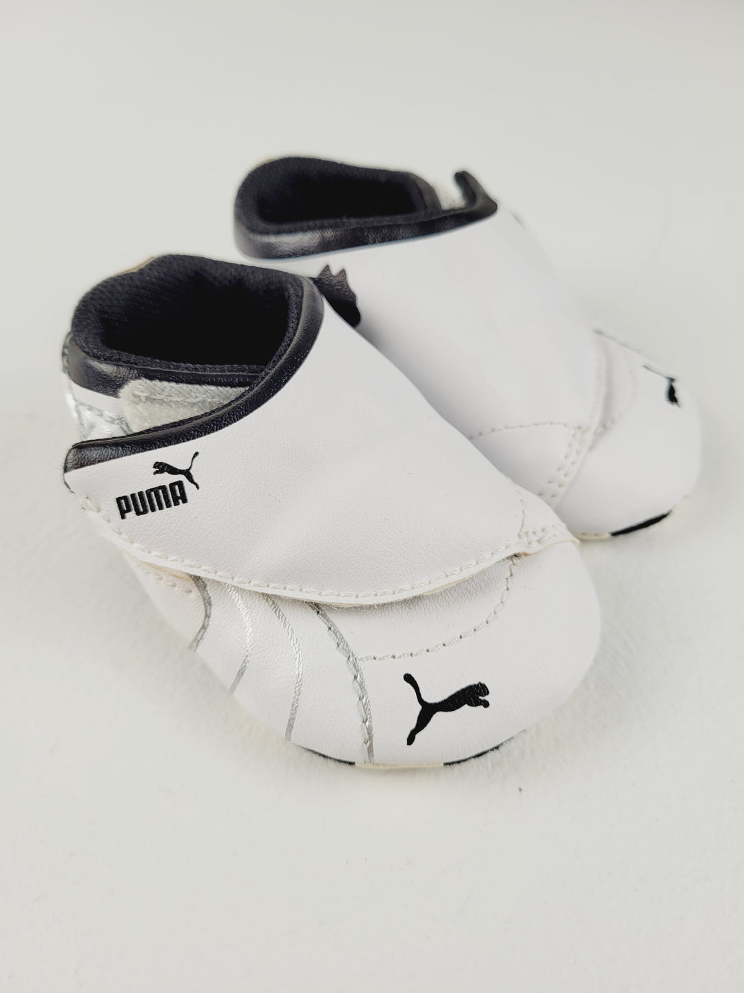 PUMA CRIB SHOES SIZE 1 EUC