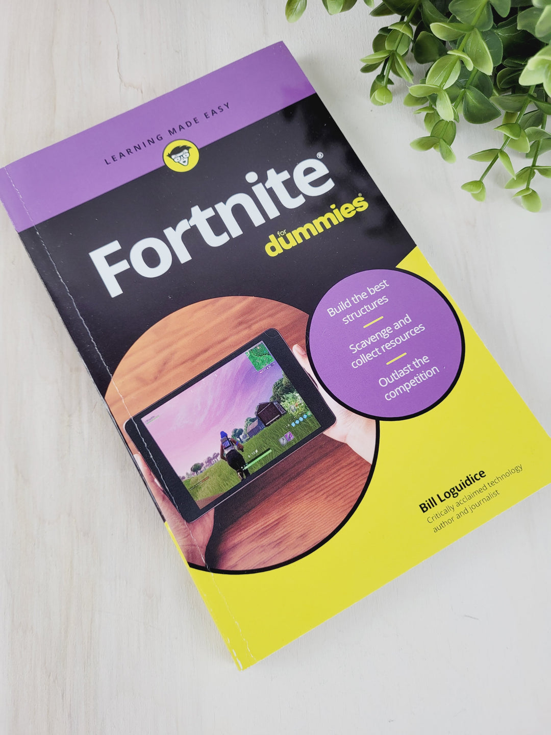 FORNITE FOR DUMMIES BOOK EUC