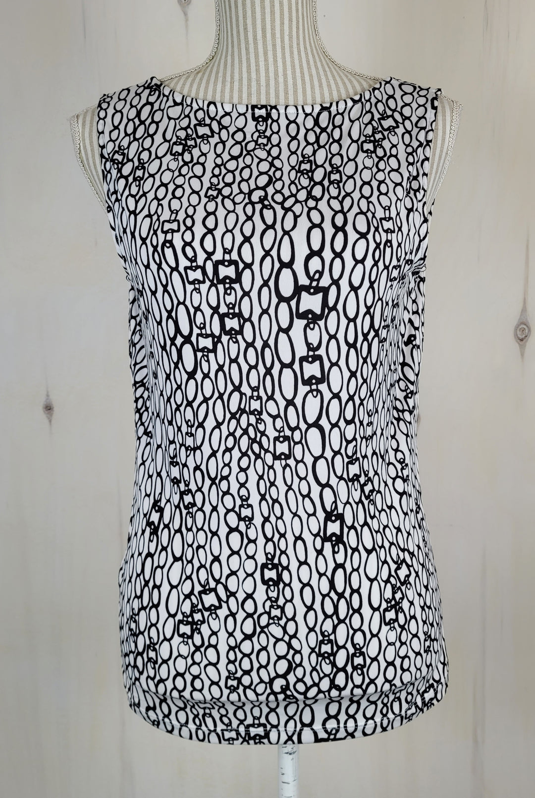 CLEO BLACK AND WHITE CHAIN BLOUSE LADIES SMALL EUC