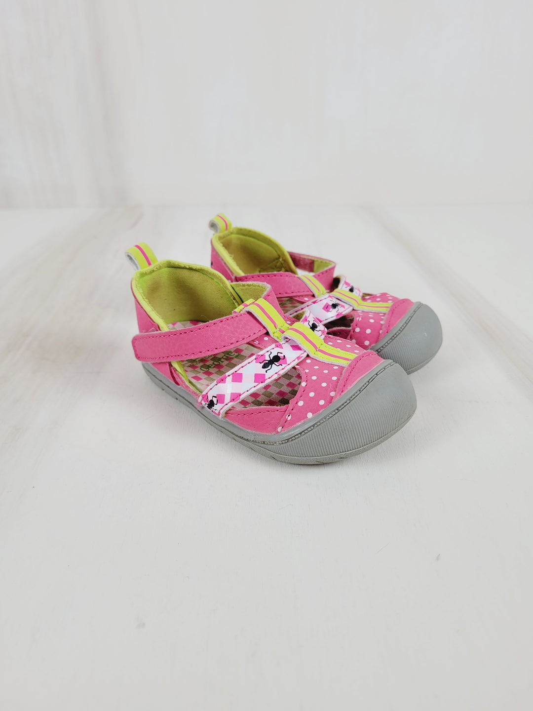 GEORGE WATERMELON ANT SANDALS SIZE 3 TODDLER PRE-LOVED