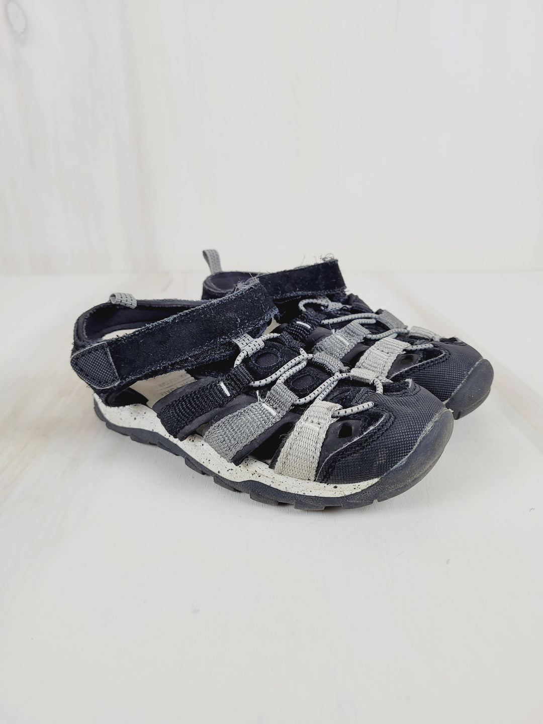 GEORGE CUSHION FOAM SANDALS BLACK SIZE 11 KIDS PRE-LOVED