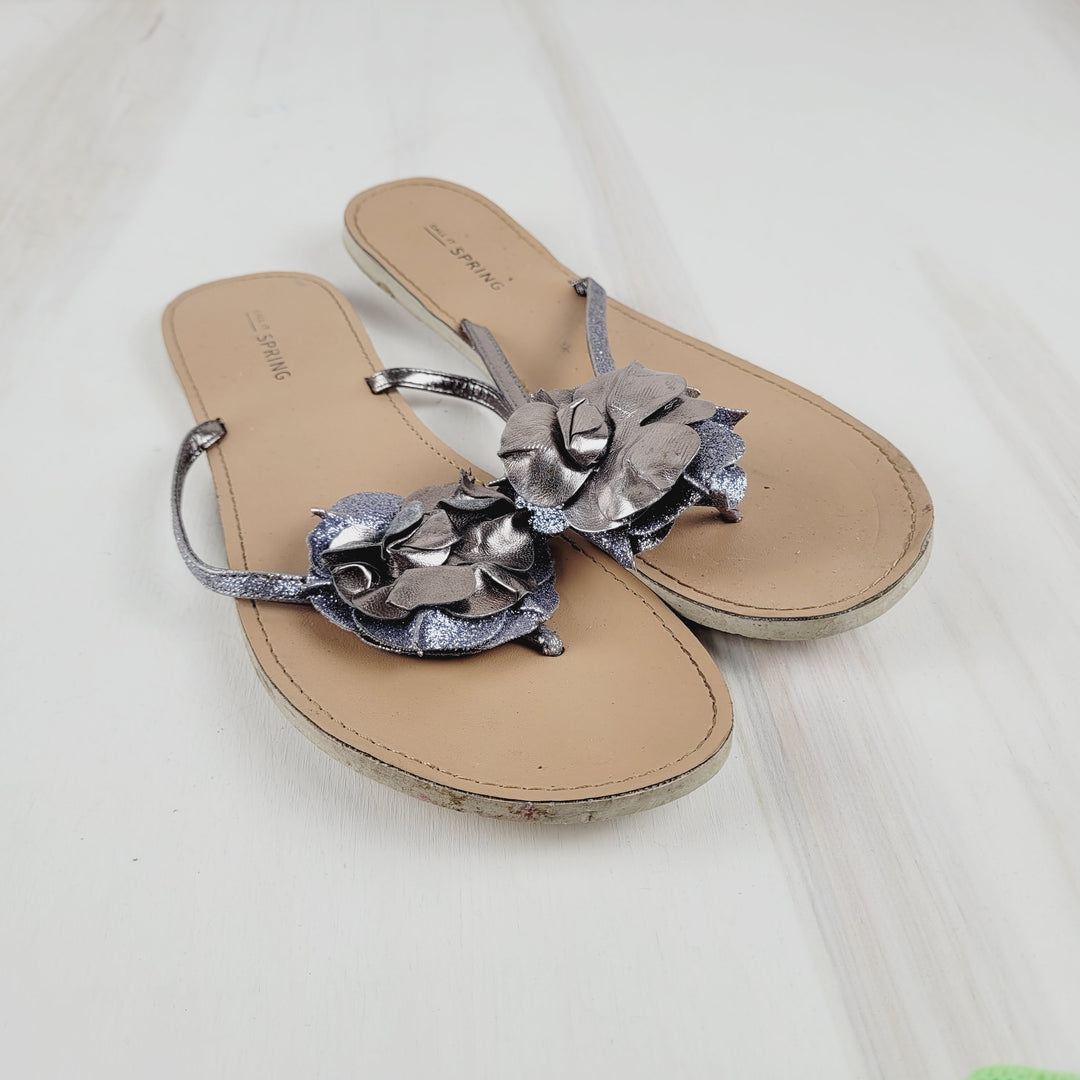 CALL IT SPRING SILVER FLORAL SANDALS SIZE 10 LADIES PRE-LOVED