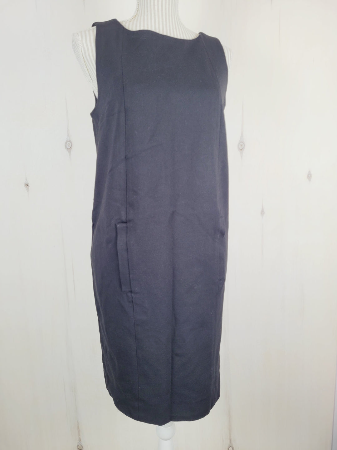 JOE FRESH THICK BLACK DRESS WITH POCKETS LADIES MEDIUM EUC