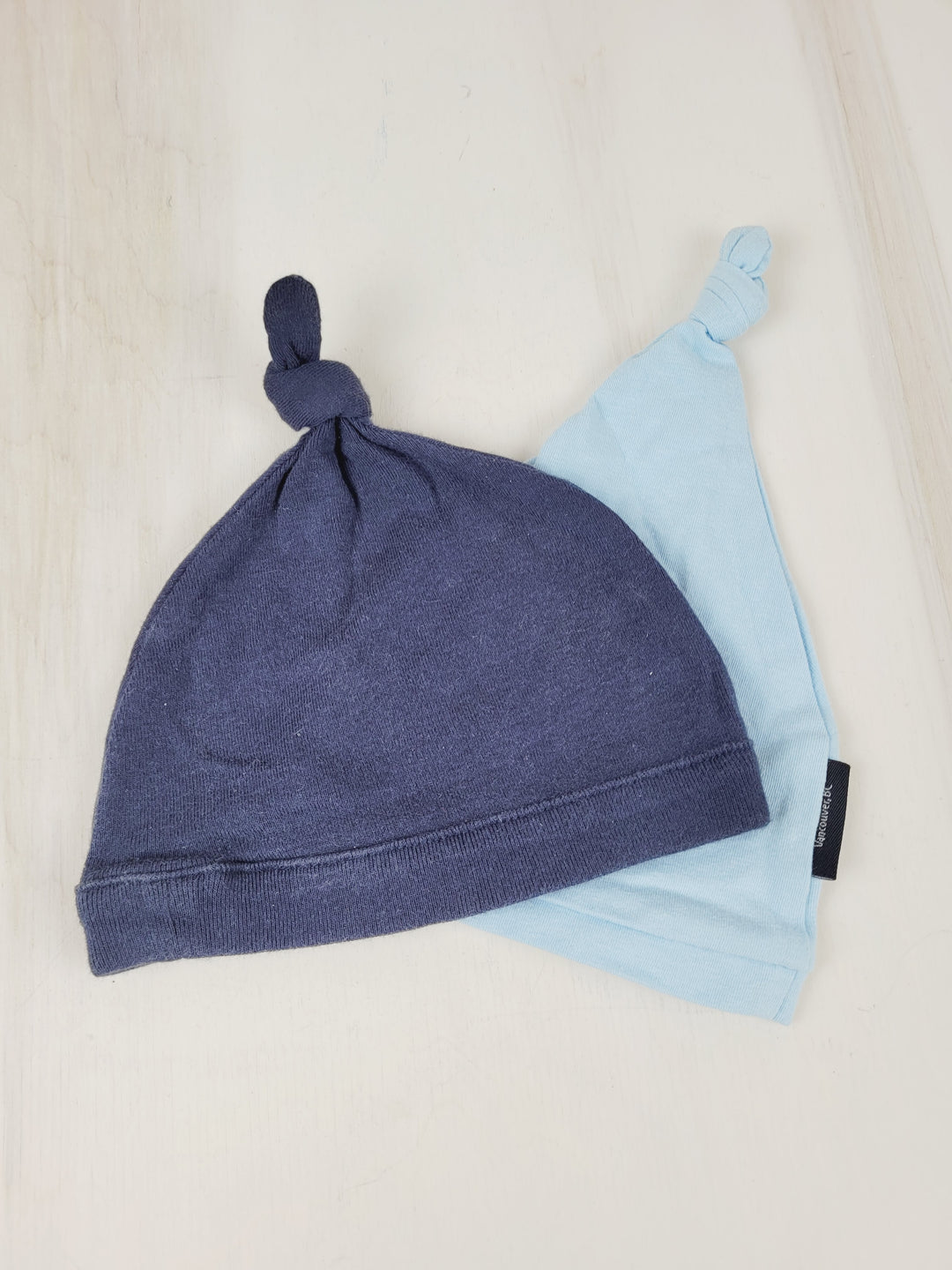 2 PACK TIE UP CRIB BEANIES BLUE PRE-LOVED