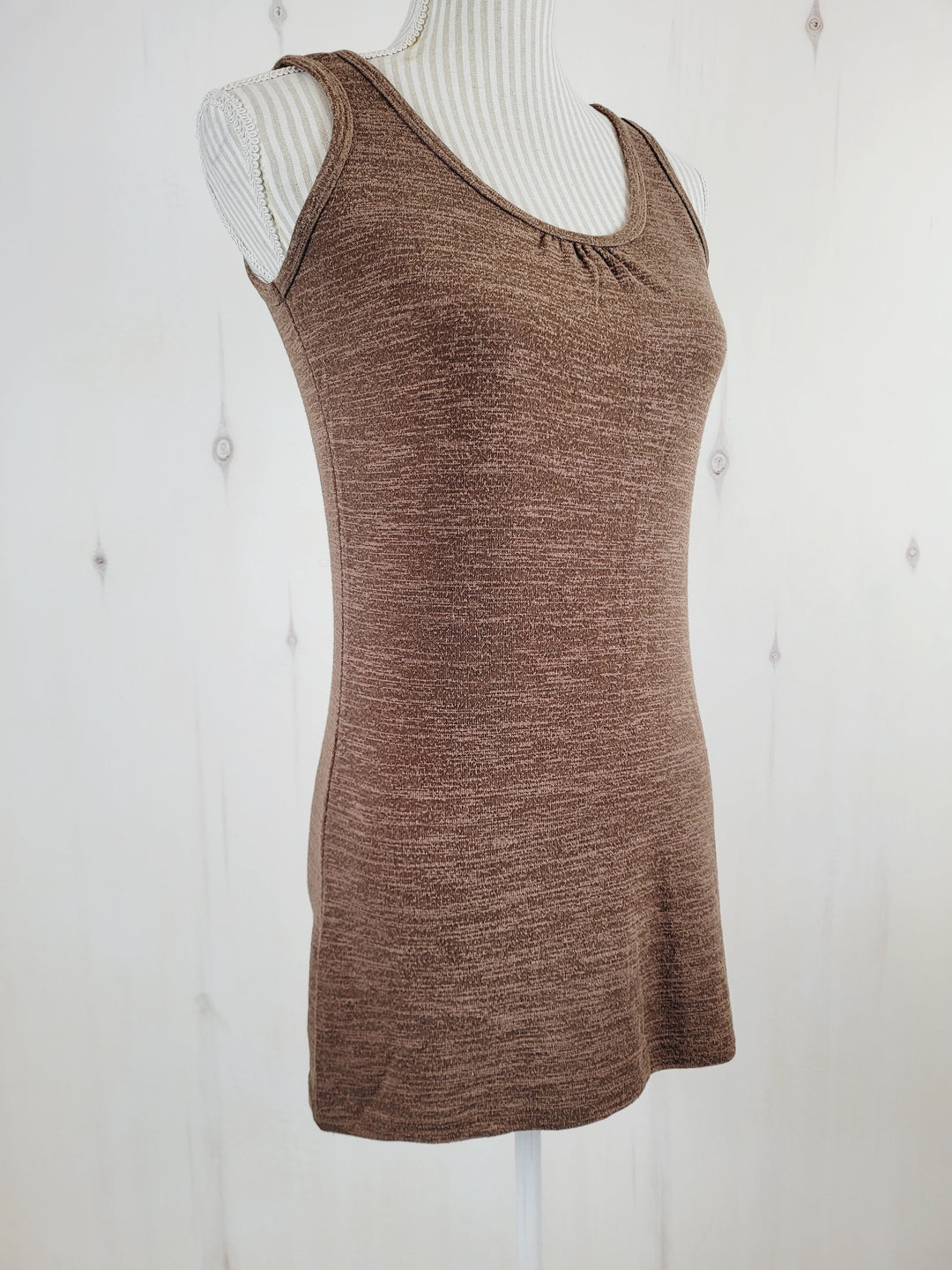 POINT ZERO BROWN TANK LADIES APPROX XL PRE-LOVED