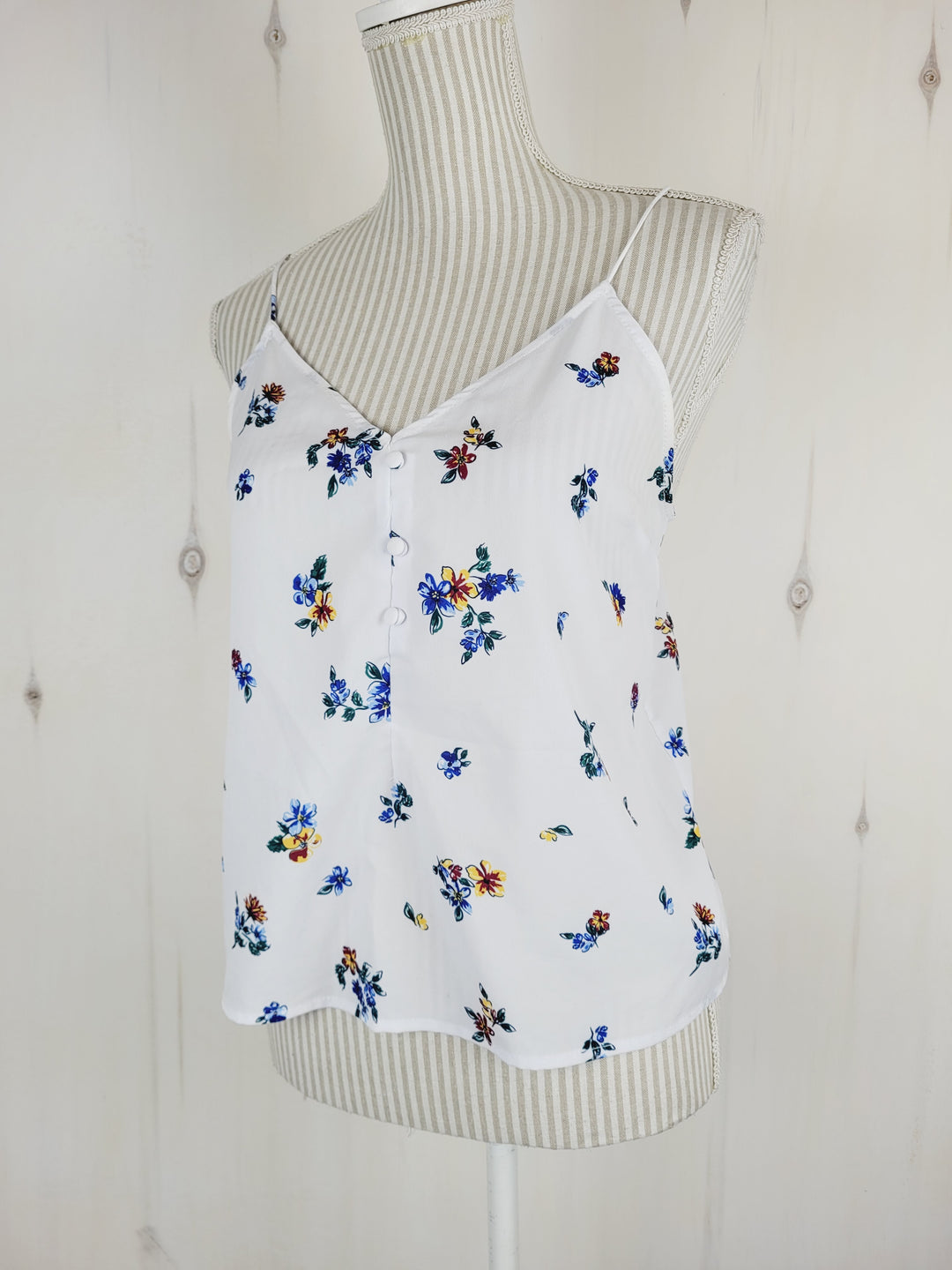 ARDENE FLORAL TOP LADIES SIZE SM PRE-LOVED