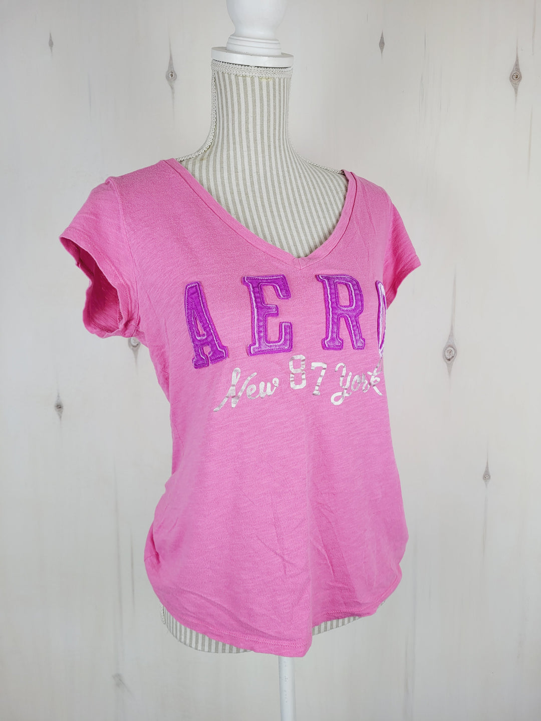 AEROPOSTALE PINK TSHIRT LADIES SIZE XL PRE-LOVED