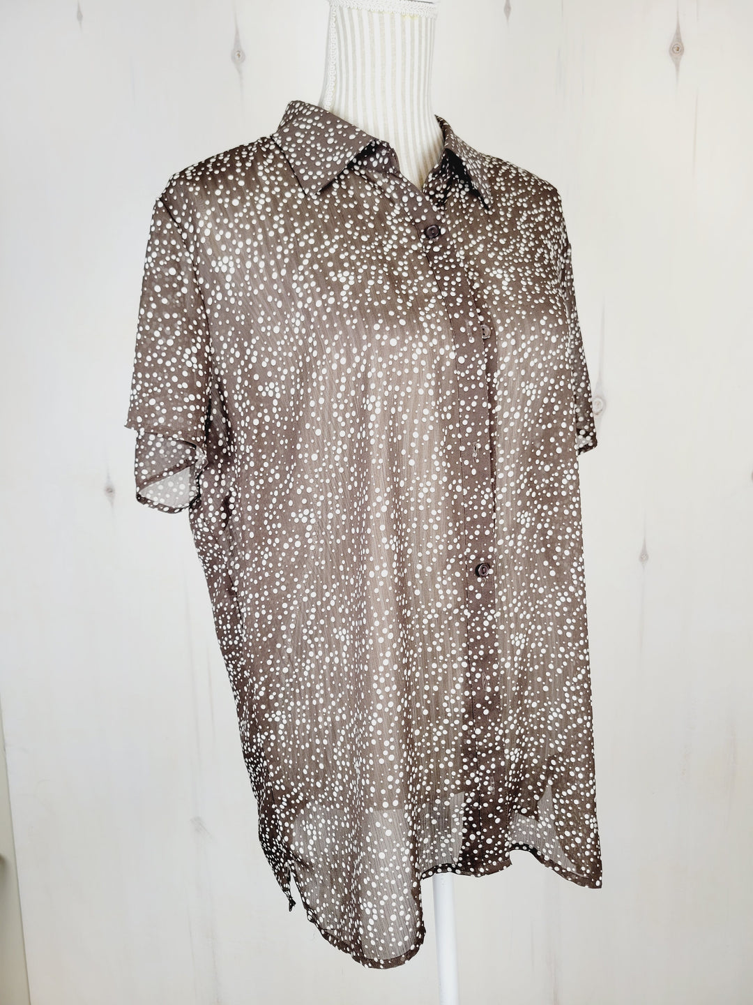 CHRISTOPHER & BANKS POKADOT TOP LADIES SIZE XL PRE-LOVED