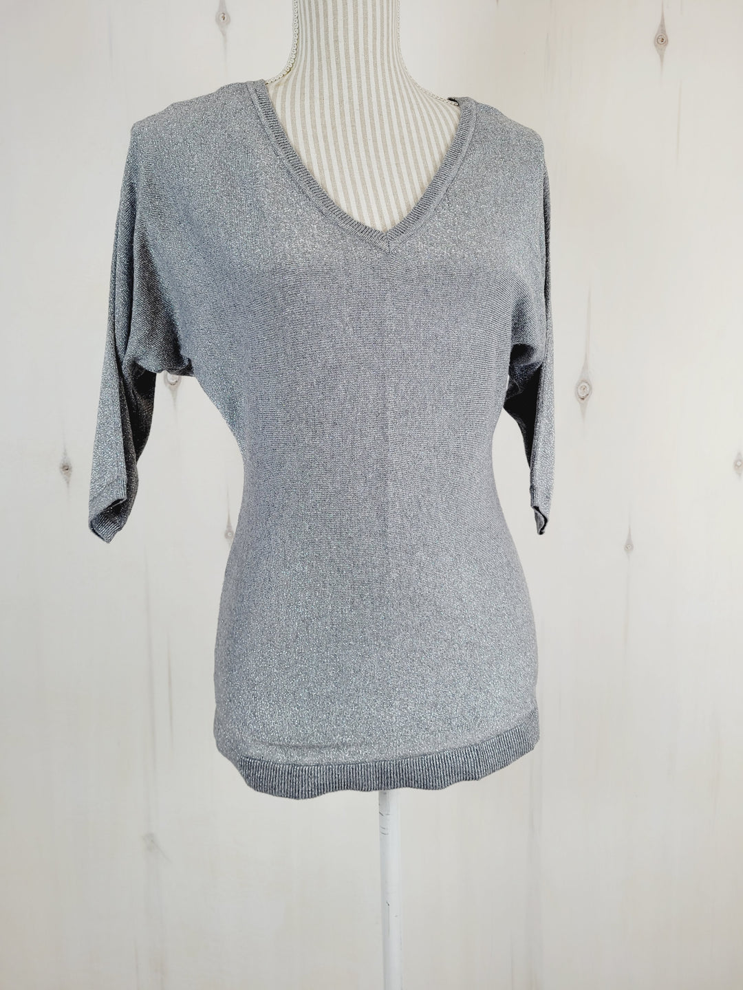 SMART SET SILVER SPARKLING TOP LADIES SMALL PRE-LOVED