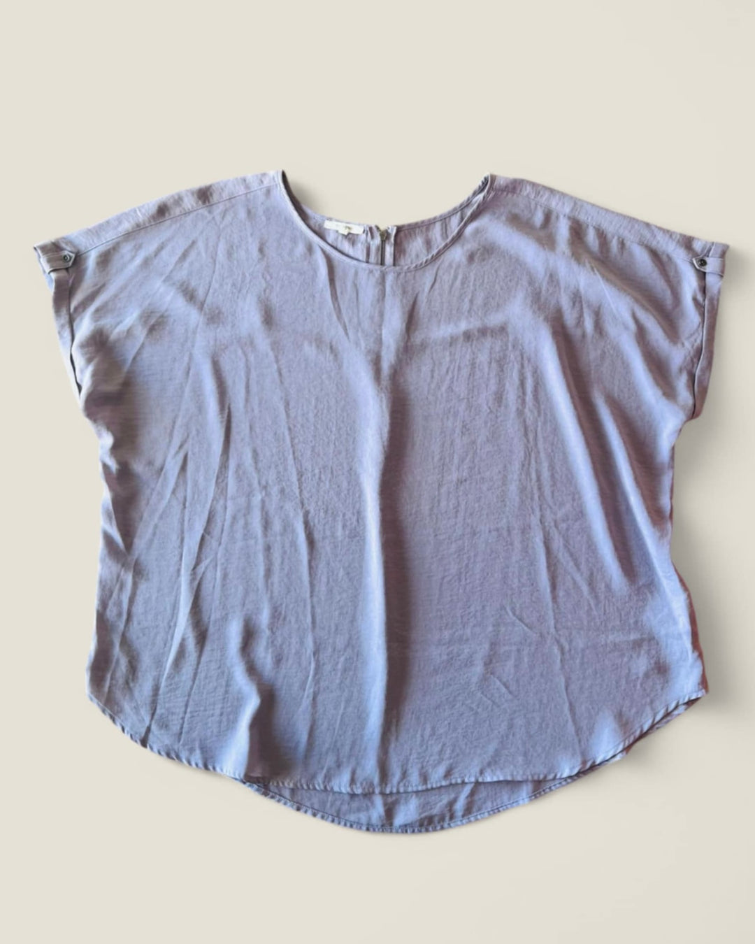 MAURICES SHORT SLEEVE LILAC BLOUSE SIZE 2X PRE-LOVED