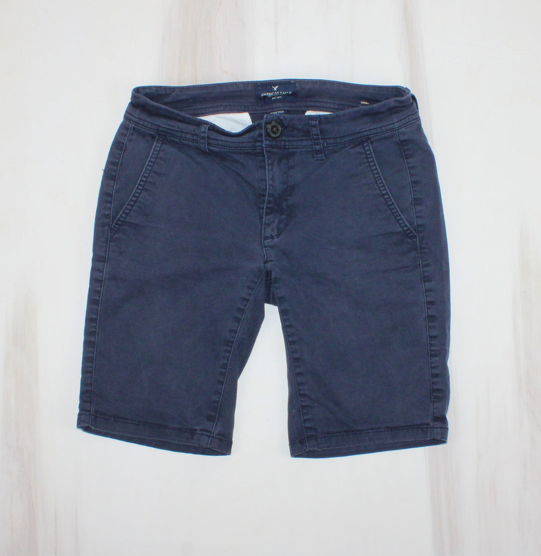 AMERICAN EAGLE NAVY BERMUDA SHORTS LADIES SIZE 00 PRE-LOVED