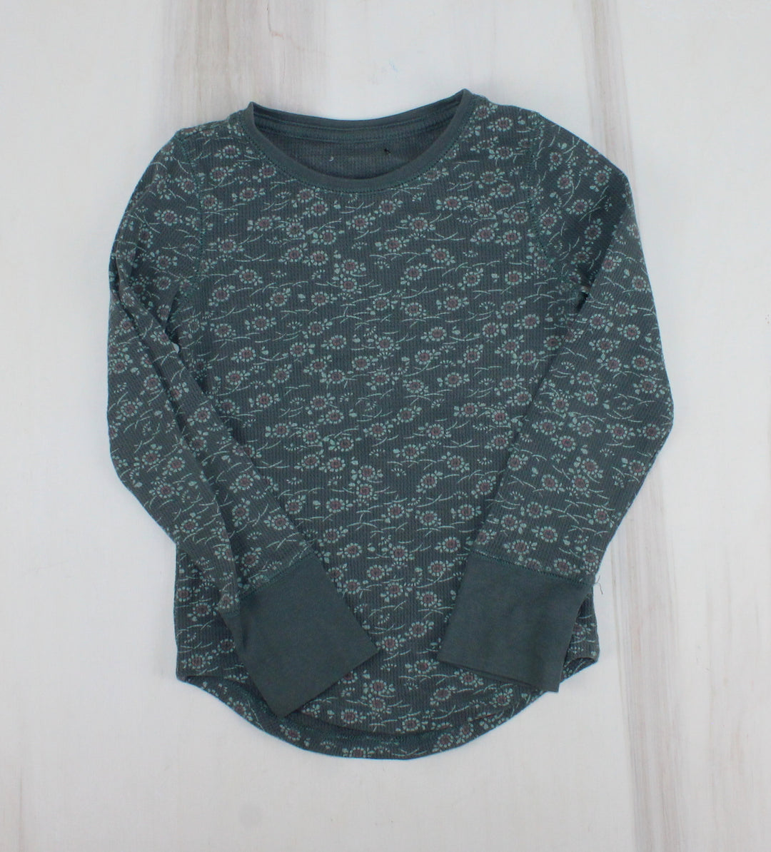 WAFFLE FLORAL GREY LONG SLEEVE APPROX 5-6Y PRE-LOVED