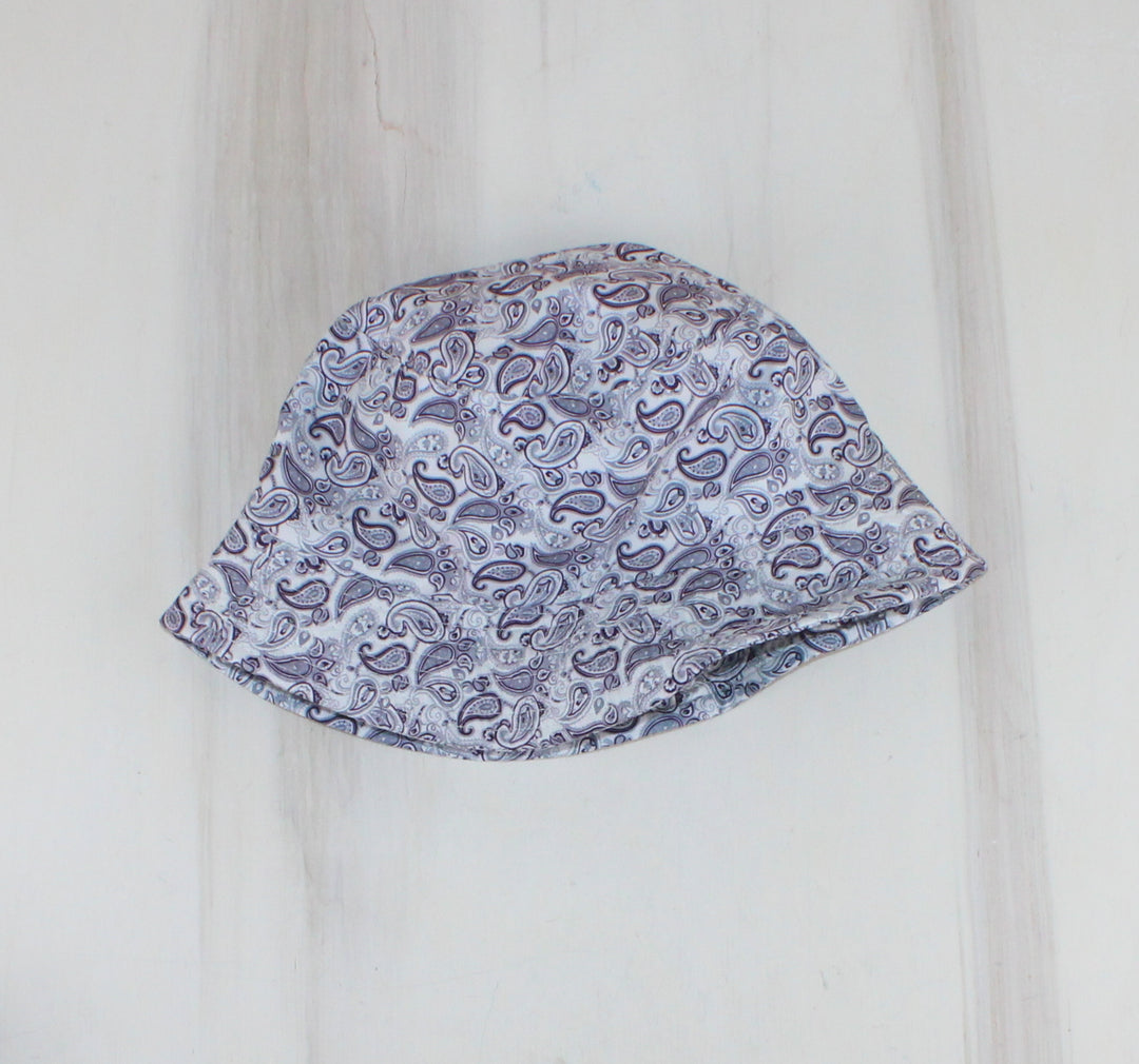 PAISLEY PRINT BLUE BUCKET HAT TEEN-ADULT PRE-LOVED