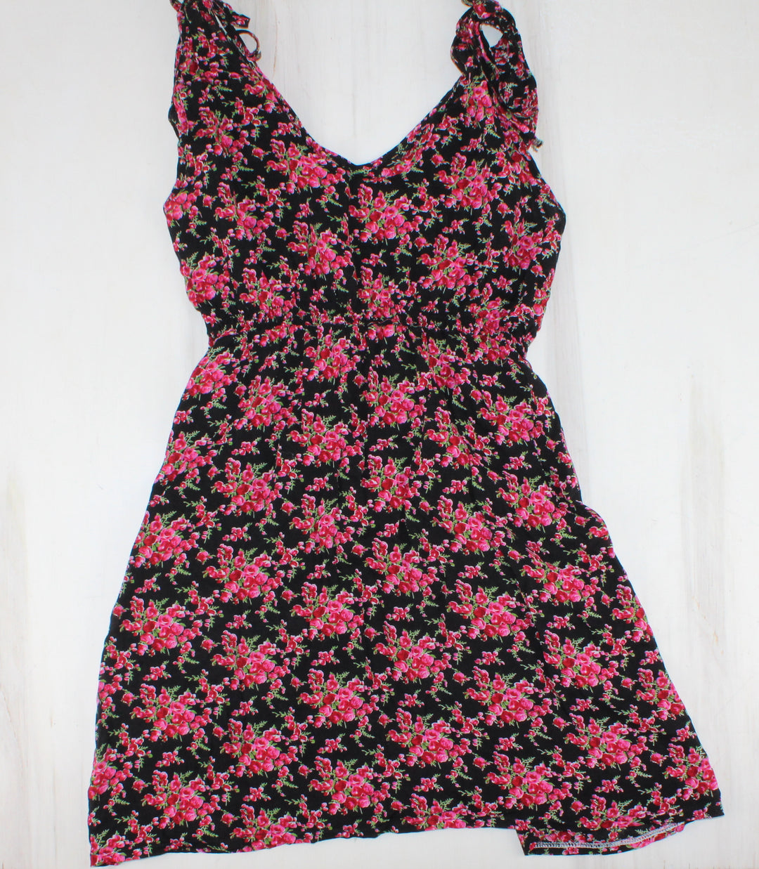 FLORAL ROSE DRESS APPROX 10-14Y PRE-LOVED