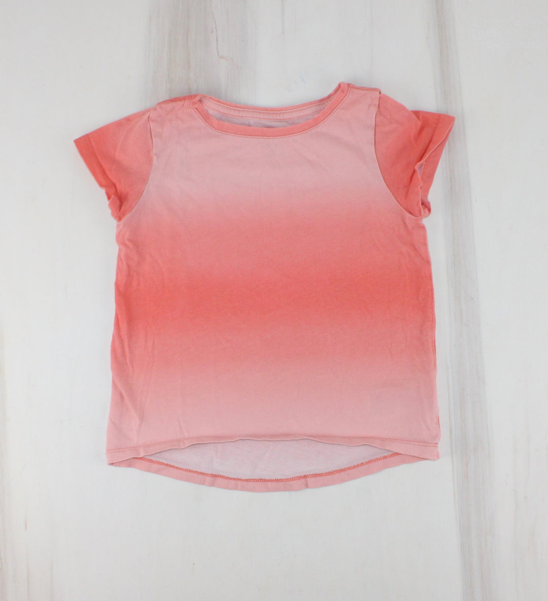 OLD NAVY OMBRE TSHIRT 5Y PRE-LOVED