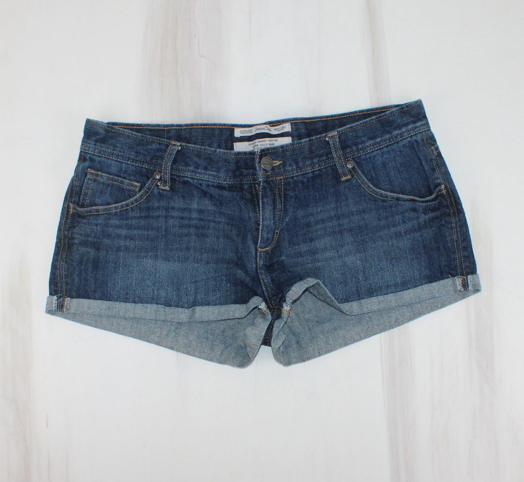 CAMPUS CREW BLUE DEMIN SHORT LADIES SIZE 10 PRE-LOVED