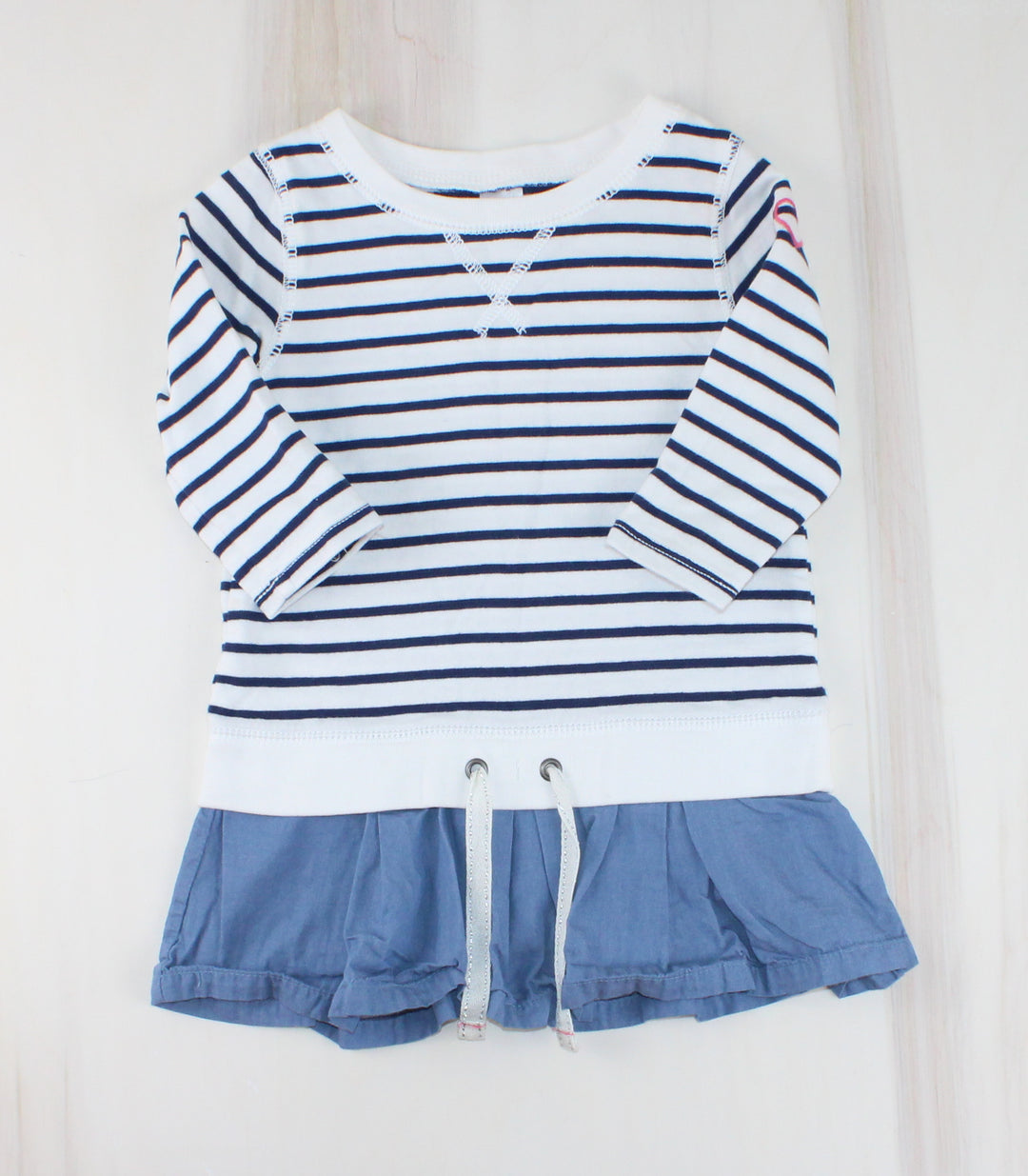 CARTERS STRIPED LONG TOP WITH DENIM BOTTOM 4Y PRE-LOVED