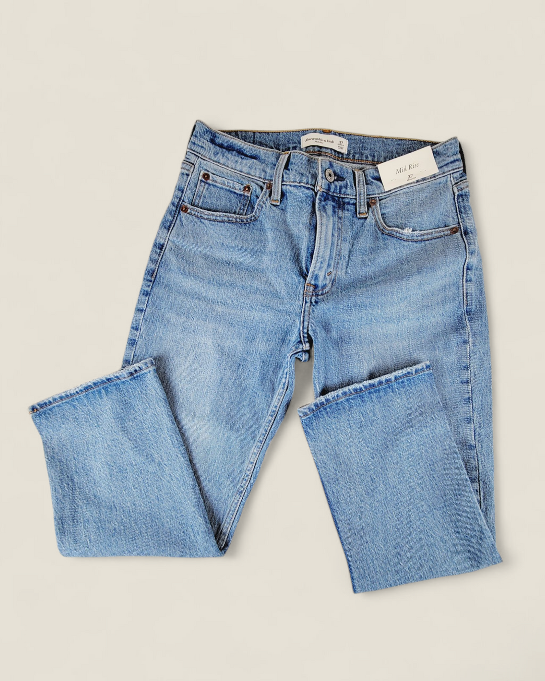 ABERCROMBIE & FITCH MID RISE CAPRIS JEANS LADIES SIZE 27 PRE-LOVED