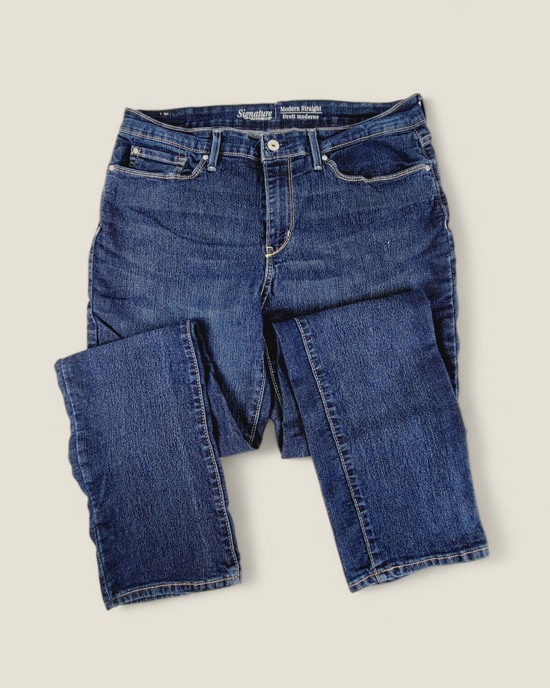 LEVI MODERN STRAIGHT JEANS LADIES SIZE 16 PRE-LOVED