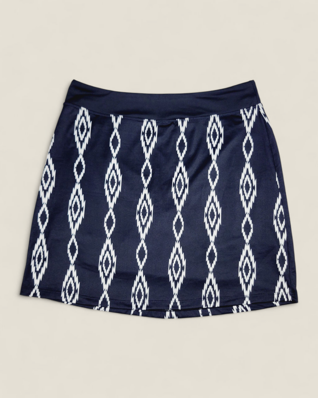 SEG'MENTS LUXE BLACK PATTERNED SKORT LADIES LARGE PRE-LOVED