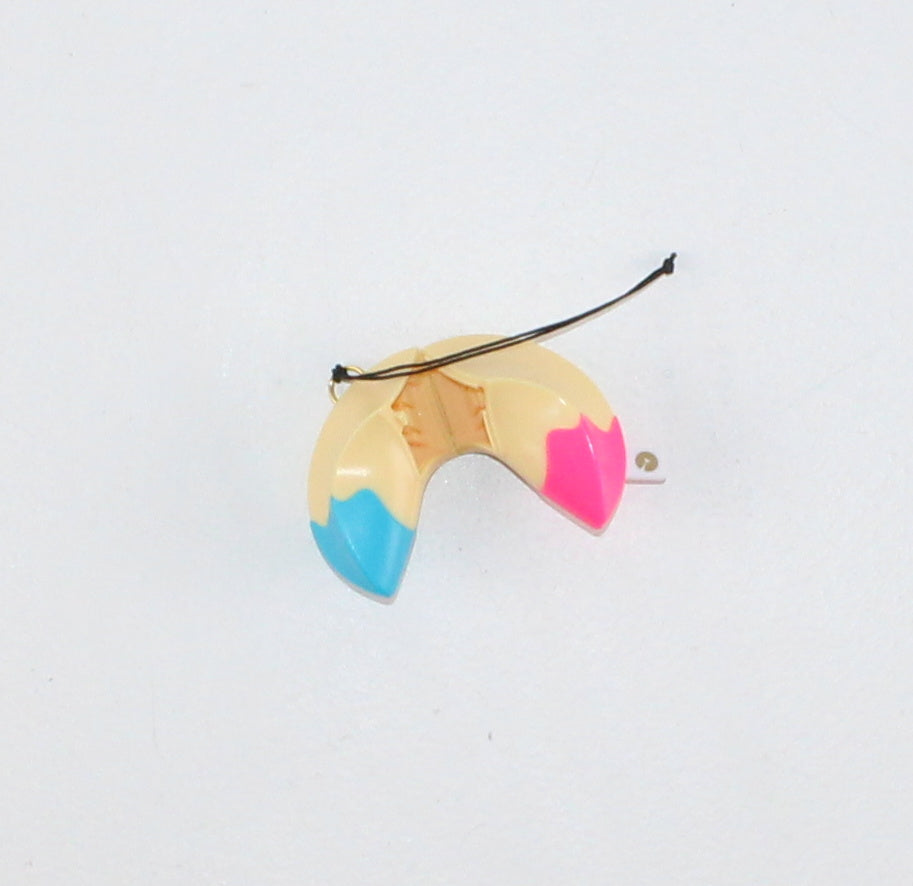 REUSABLE FORTUNE COOKIE FOB PRE-LOVED