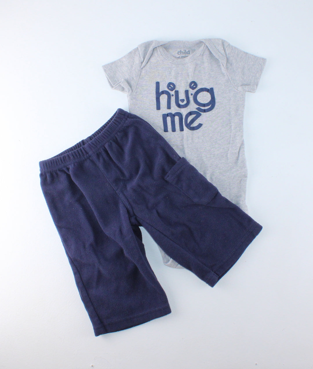 CARTERS HUG ME OUTFIT 3-6M PRE-LOVED