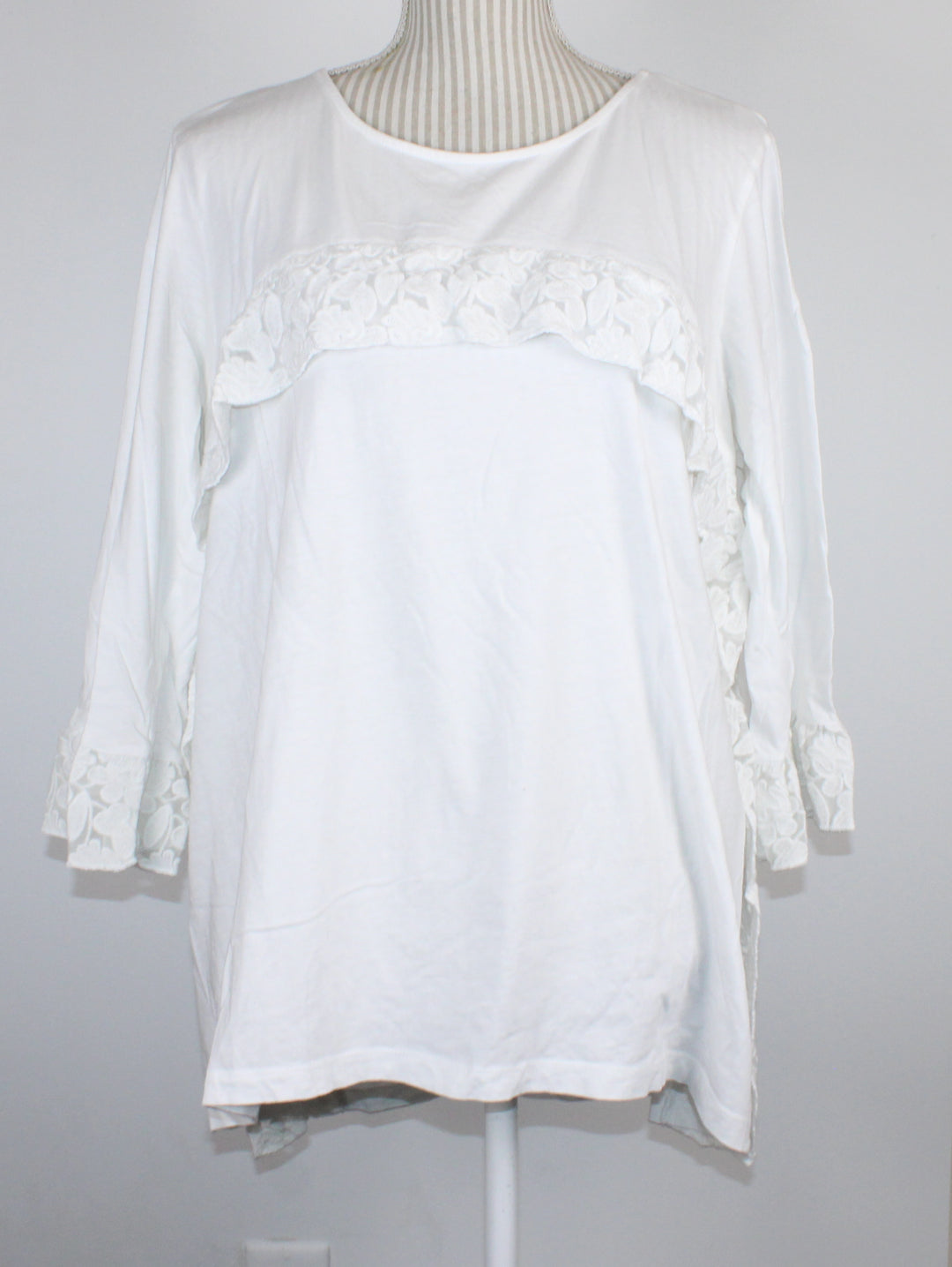 LORD & TAYLOR WHITE TOP LADIES XL EUC