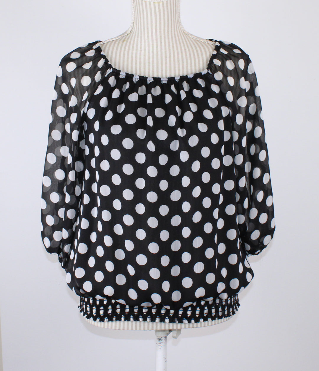REFLECTIONS POLKA DOT BLOUSE LADIES MEDIUM PRE-LOVED