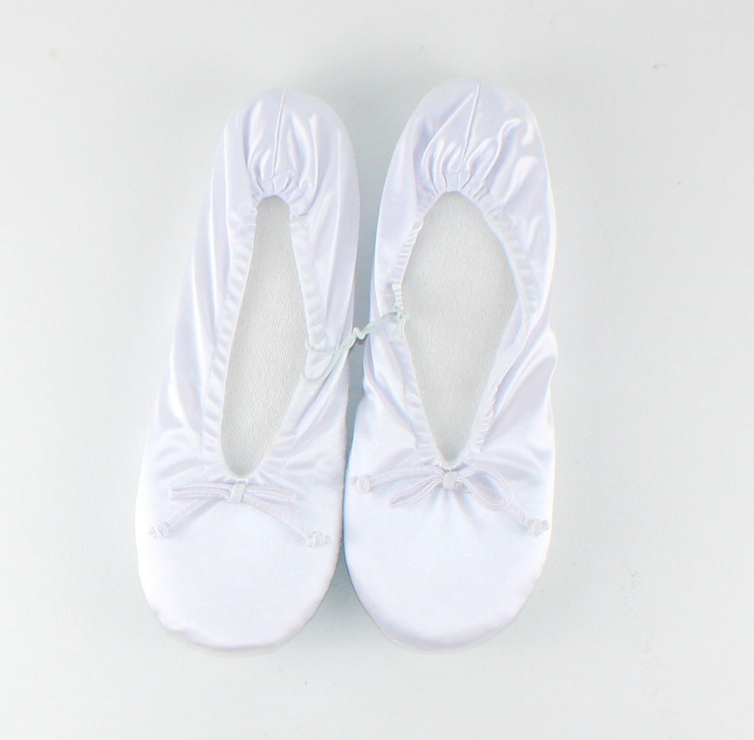 TENDER TOOTSIES WHITE SLIPPERS SHOE SIZE 9.5-10.5 NWOT