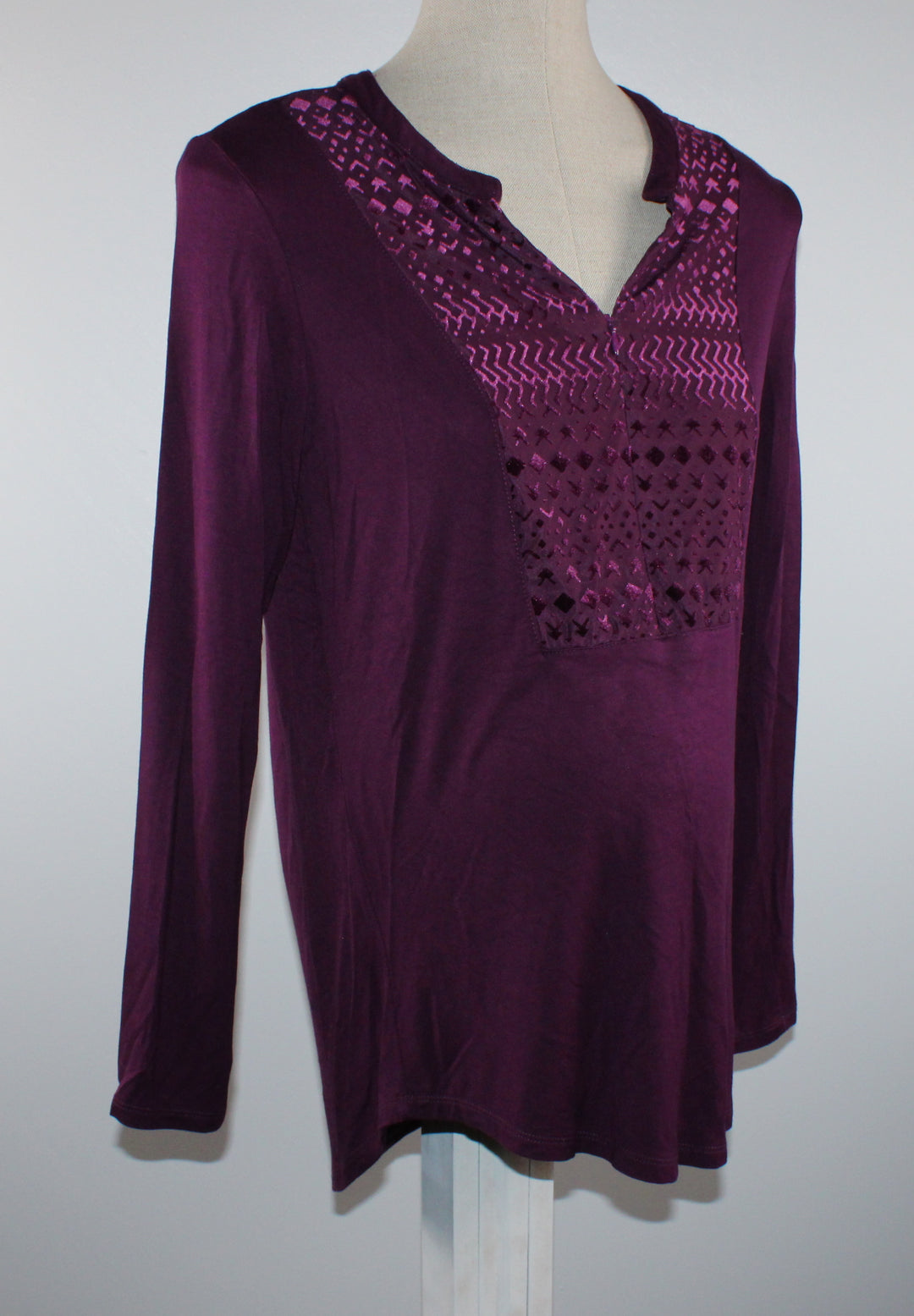 THYME PURPLE TOP MATERNITY SMALL EUC