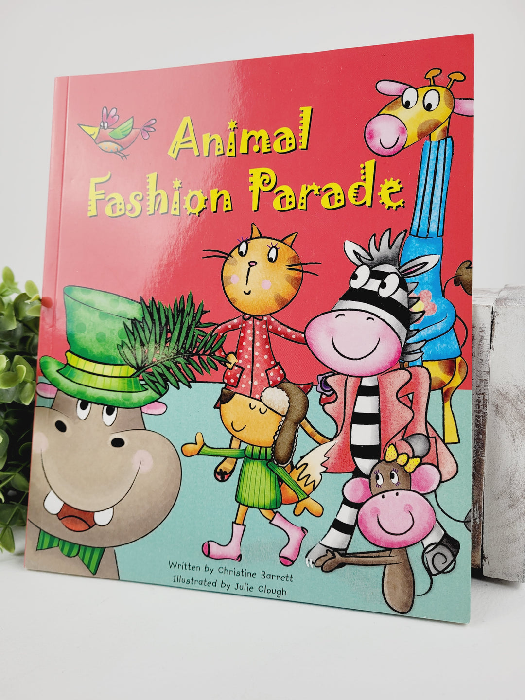 ANIMAL FASHION PARADE STORYBOOK EUC