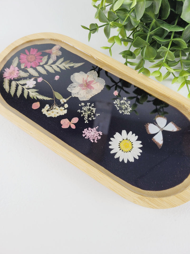 Kristi Scott Art, Bamboo Oval Trays with Flowers in Resin