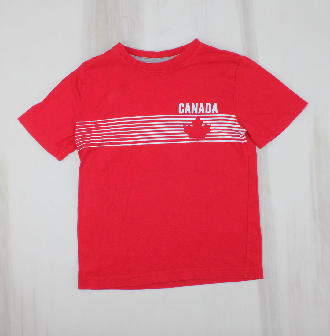 CANADA RED TSHIRT 6Y EUC