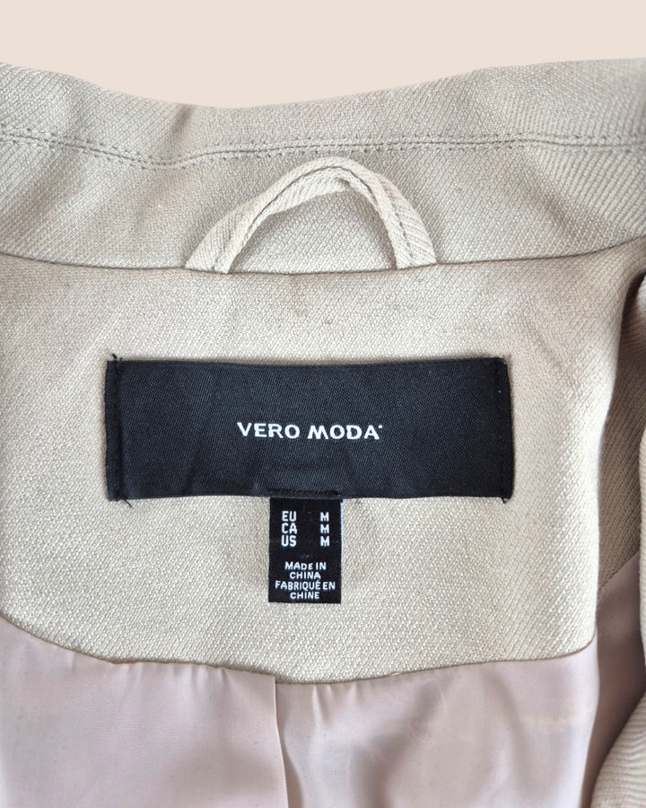Pre-Loved Vero Moda Tan Blazer Ladies Medium | Betty’s Marketplace