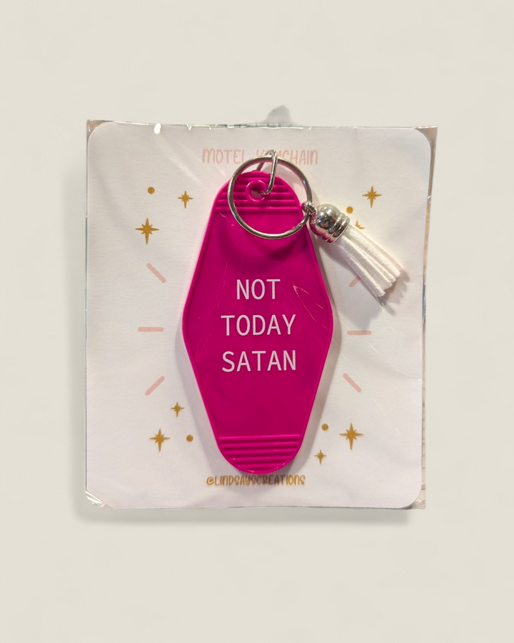 Lindsay's Creations, Motel Keychain