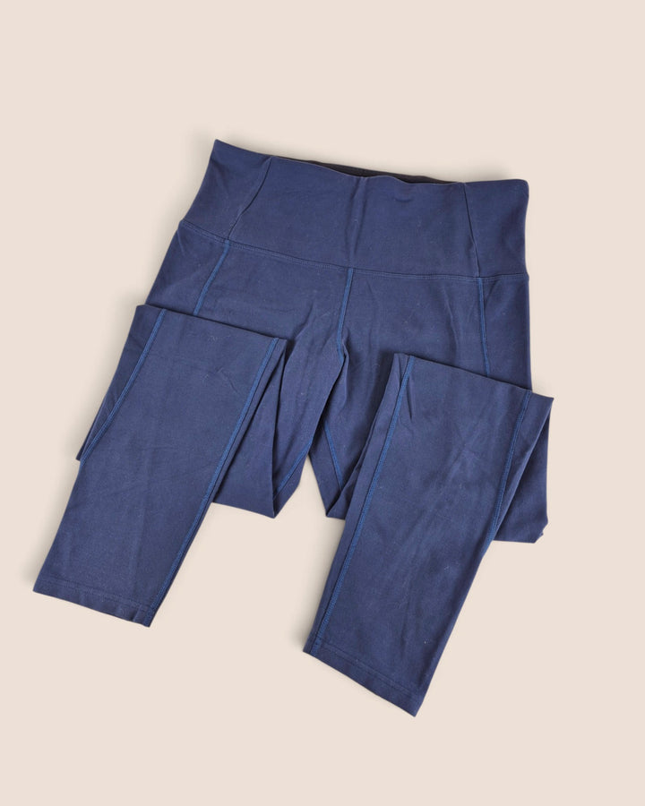 Pre-Loved Tuff Athletics Navy Leggings Ladies Large | Betty’s Marketplace