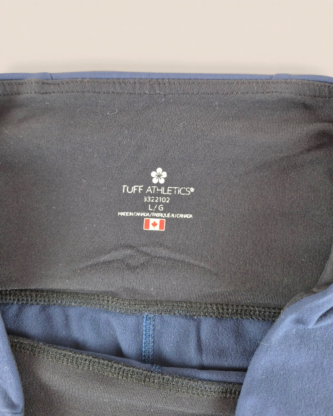 Pre-Loved Tuff Athletics Navy Leggings Ladies Large | Betty’s Marketplace