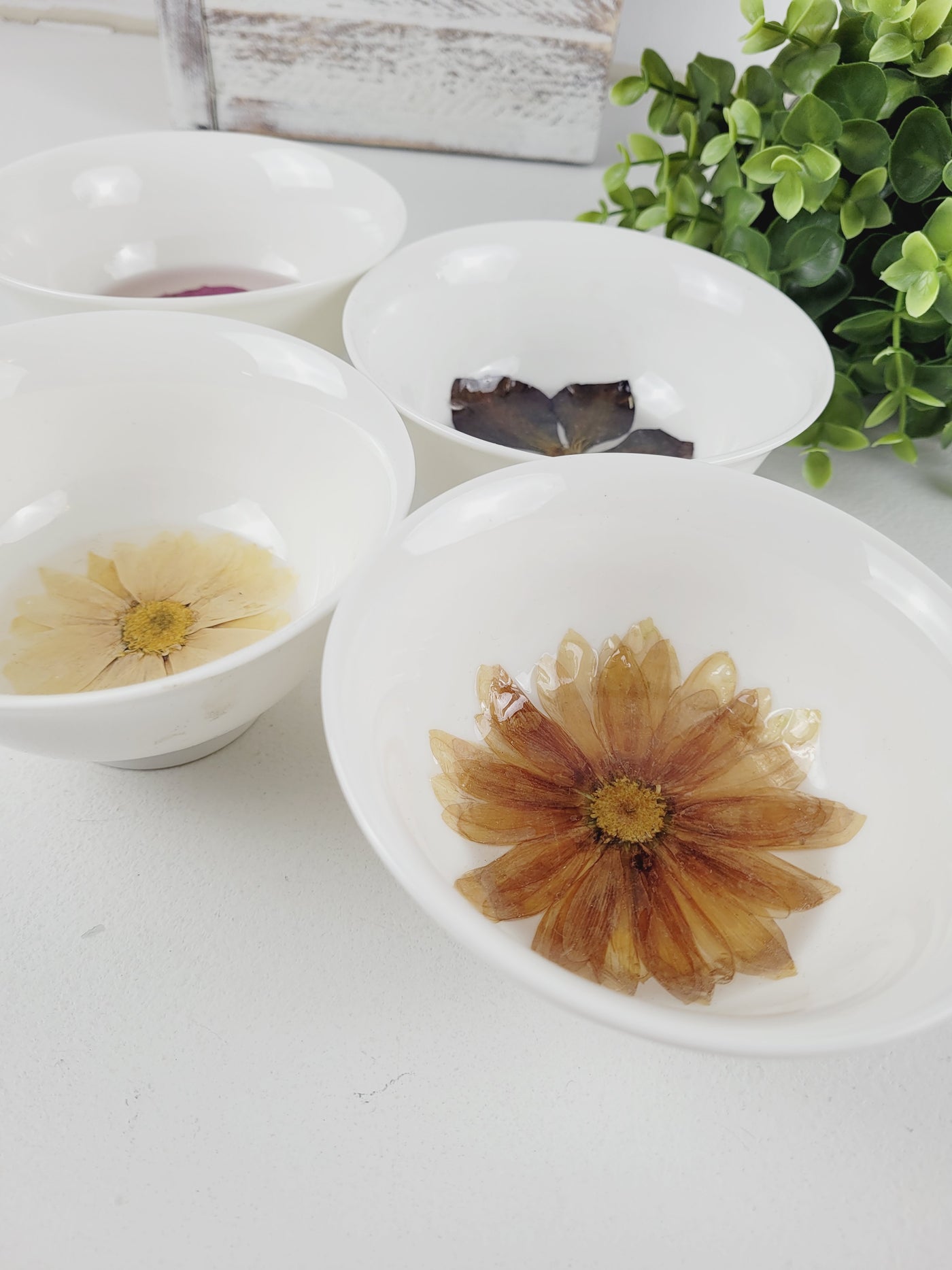 Little Pretty Designs, Trinket Dishes with Floral Resin
