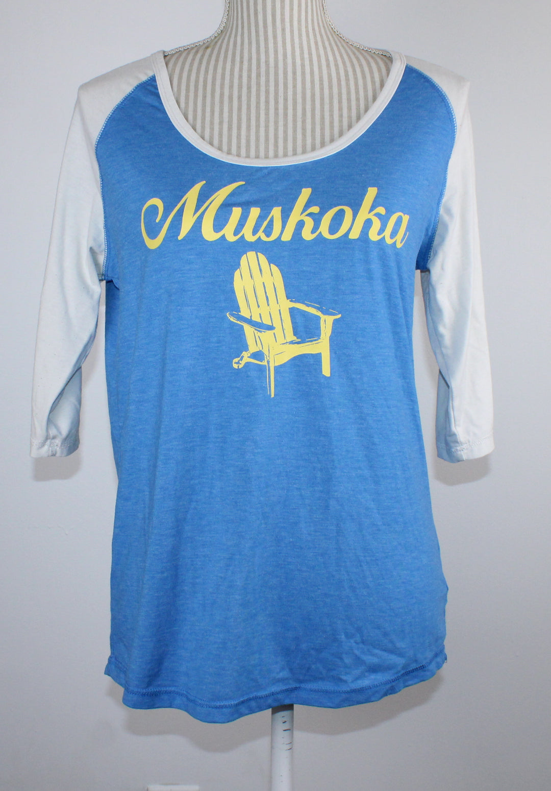 CAMPUS CREW MUSKOKA TOP LADIES MEDIUM EUC