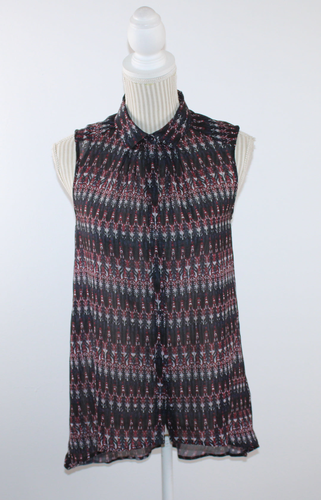 H&M BLACK PATTERNED SLEEVELESS BLOUSE LADIES SMALL EUC